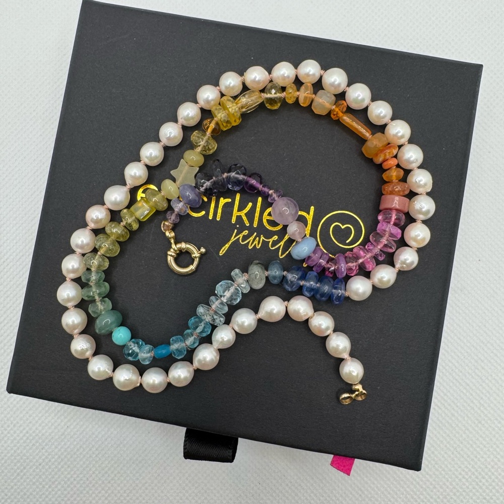 🦄 Encirkled Jewelry Aurelia Pearl & Rainbow Gemstone Necklace 21”
